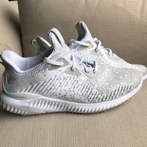 Adidas alpha bounce shoes